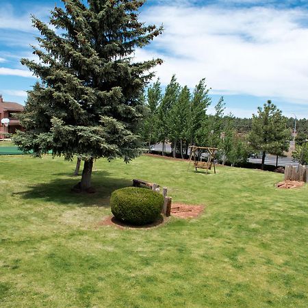 Mountain Ranch Resort At Beacon Hill Уилямс Екстериор снимка