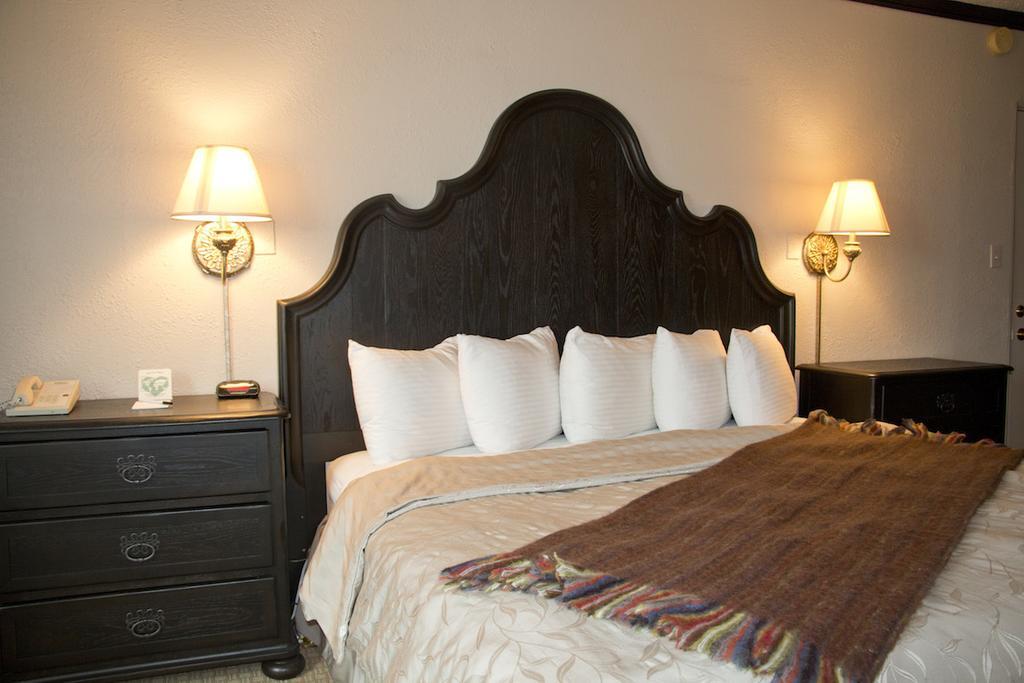 Mountain Ranch Resort At Beacon Hill Уилямс Екстериор снимка