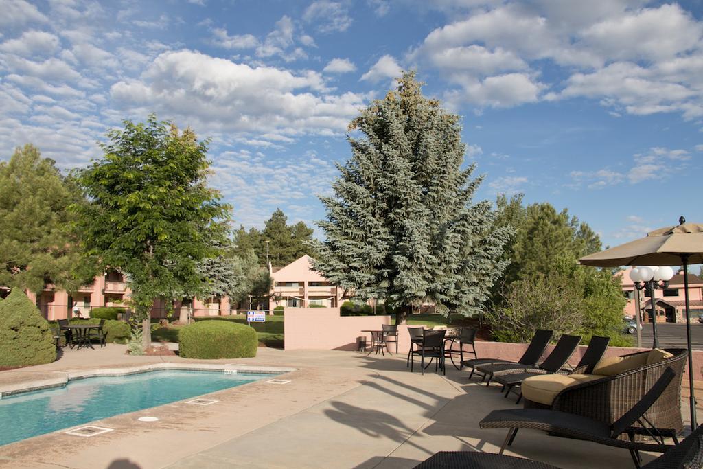 Mountain Ranch Resort At Beacon Hill Уилямс Екстериор снимка