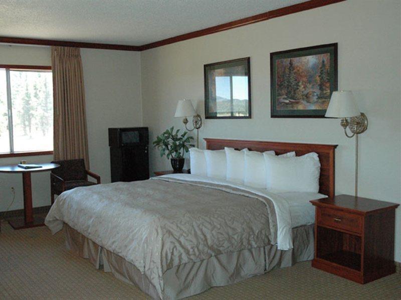 Mountain Ranch Resort At Beacon Hill Уилямс Екстериор снимка