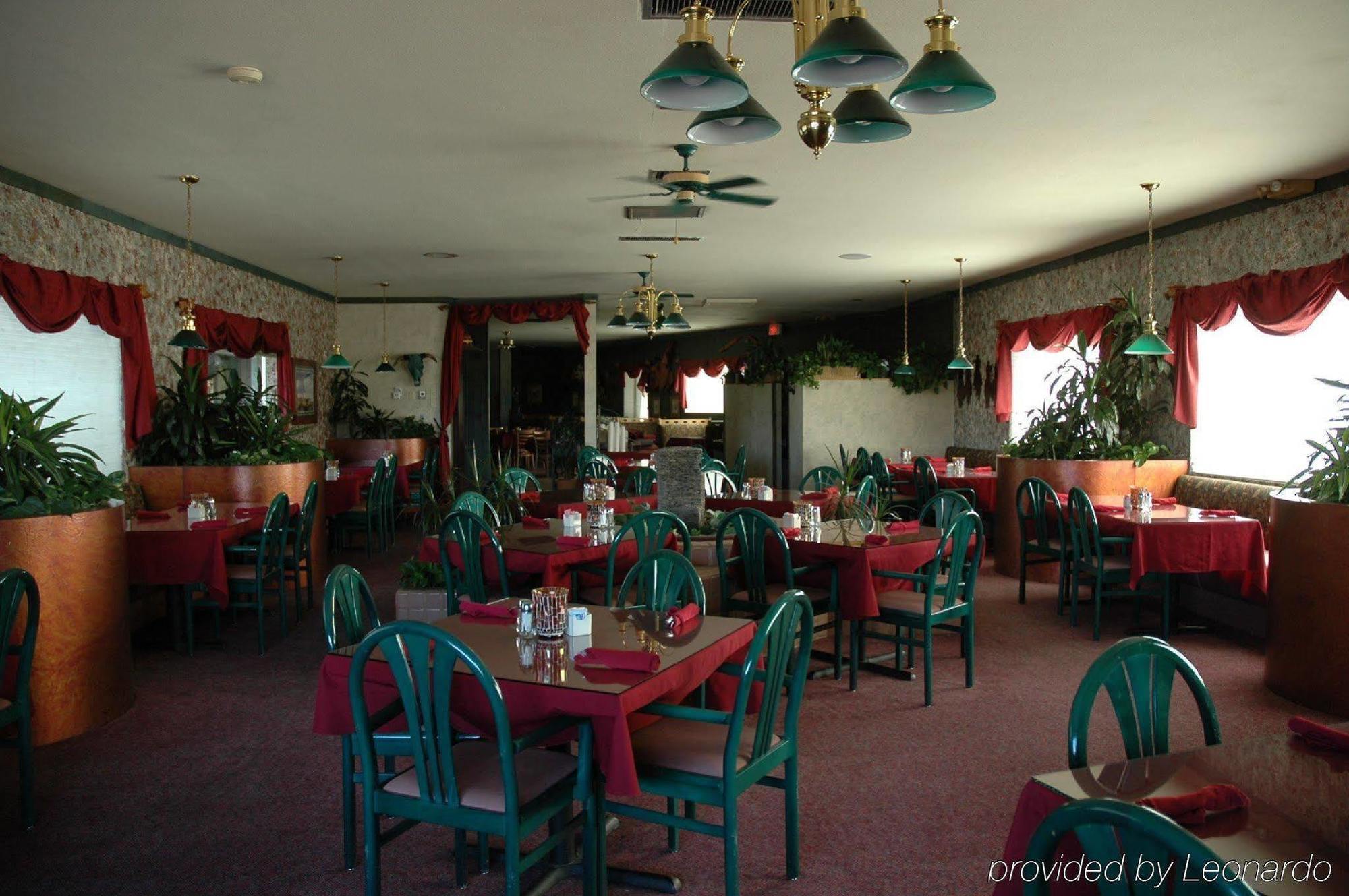 Mountain Ranch Resort At Beacon Hill Уилямс Ресторант снимка