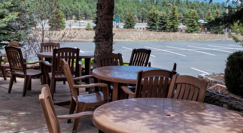 Mountain Ranch Resort At Beacon Hill Уилямс Екстериор снимка