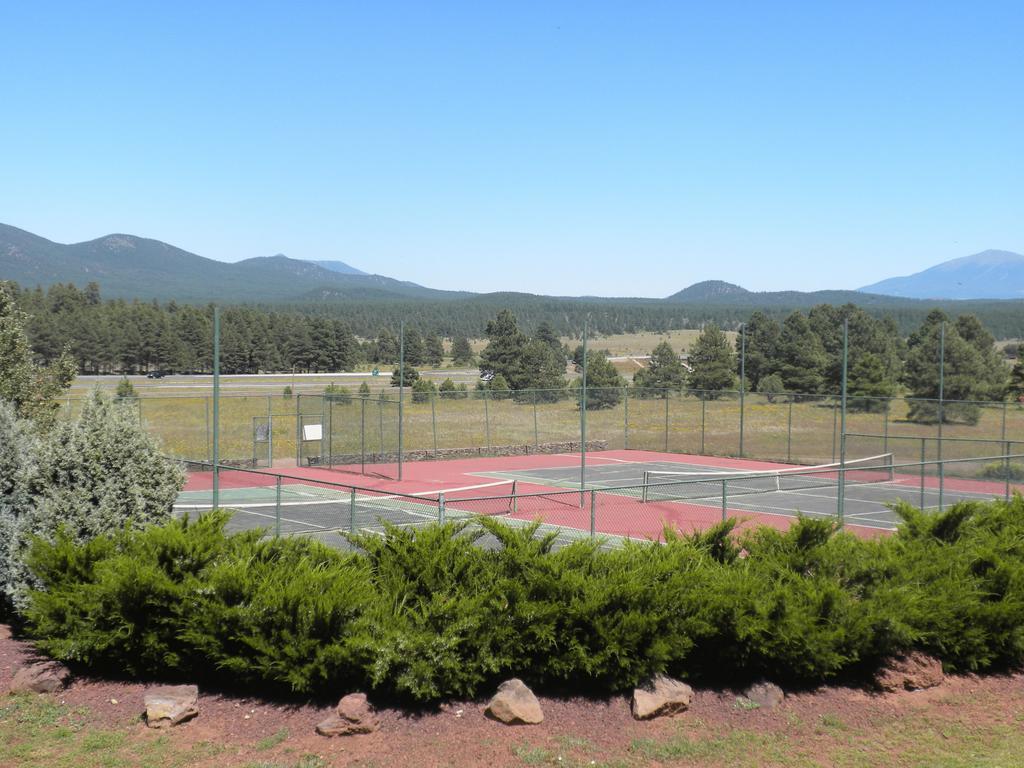 Mountain Ranch Resort At Beacon Hill Уилямс Екстериор снимка