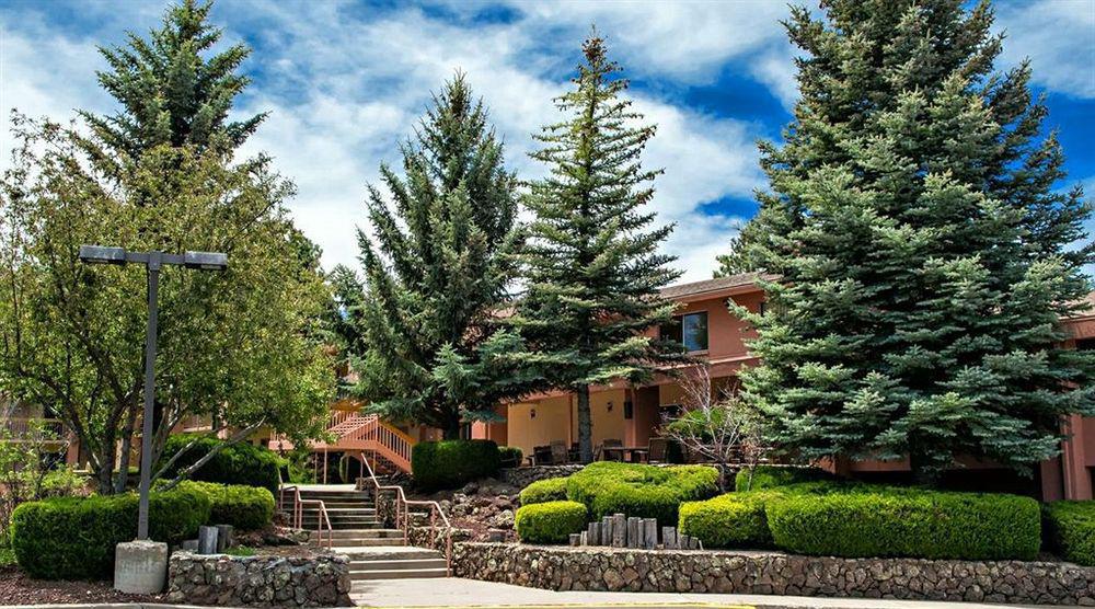 Mountain Ranch Resort At Beacon Hill Уилямс Екстериор снимка